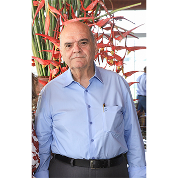 Sr. Antonio Eduardo Tonielo recebe prêmio “Businessman Man of the Year”